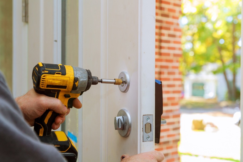 Door Repair repairs in Vancouver,Canada